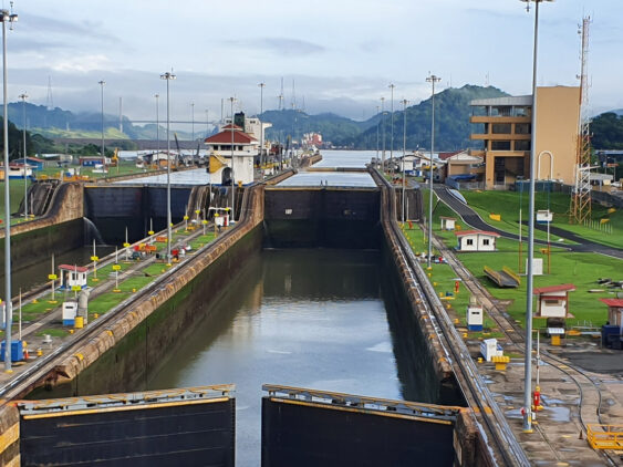 panama canal picture